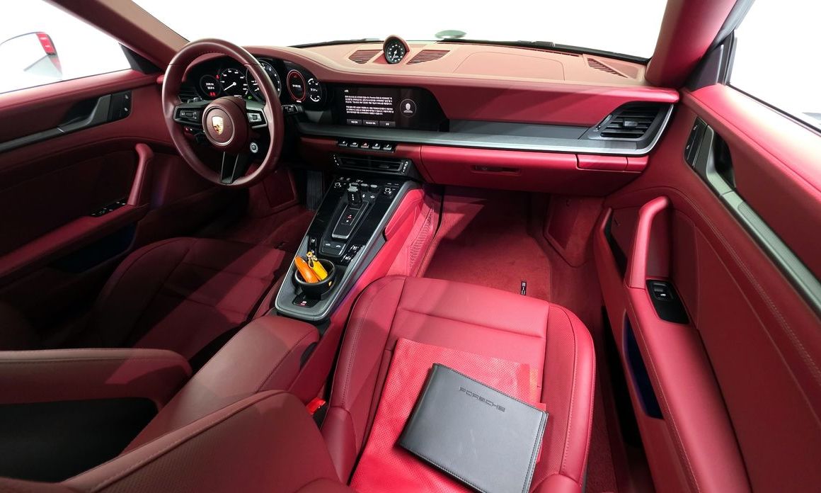 Porsche 911 2024
