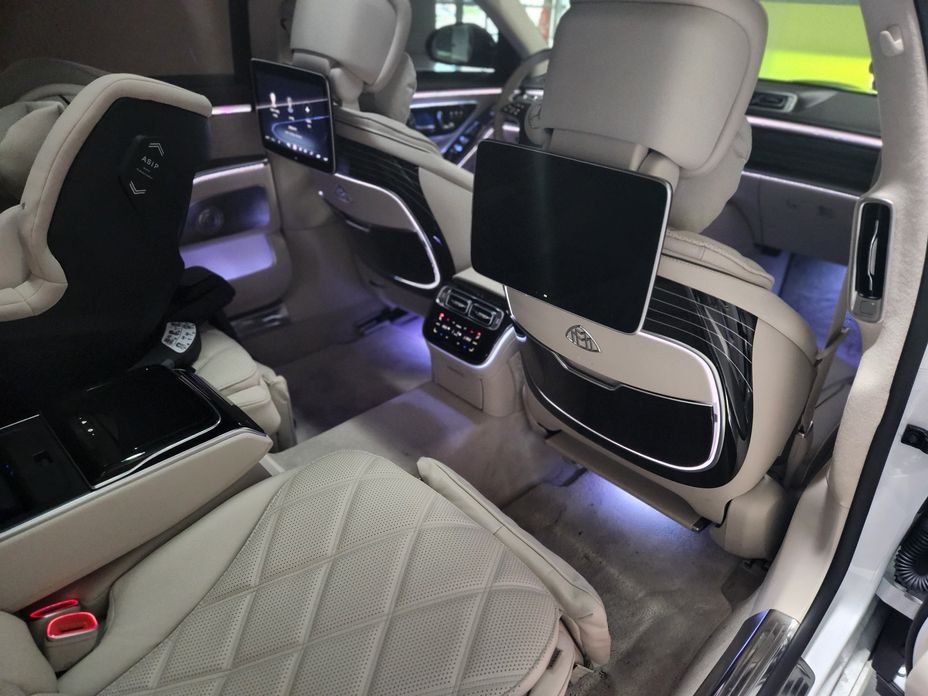 Mercedes-Benz S-Class 2024