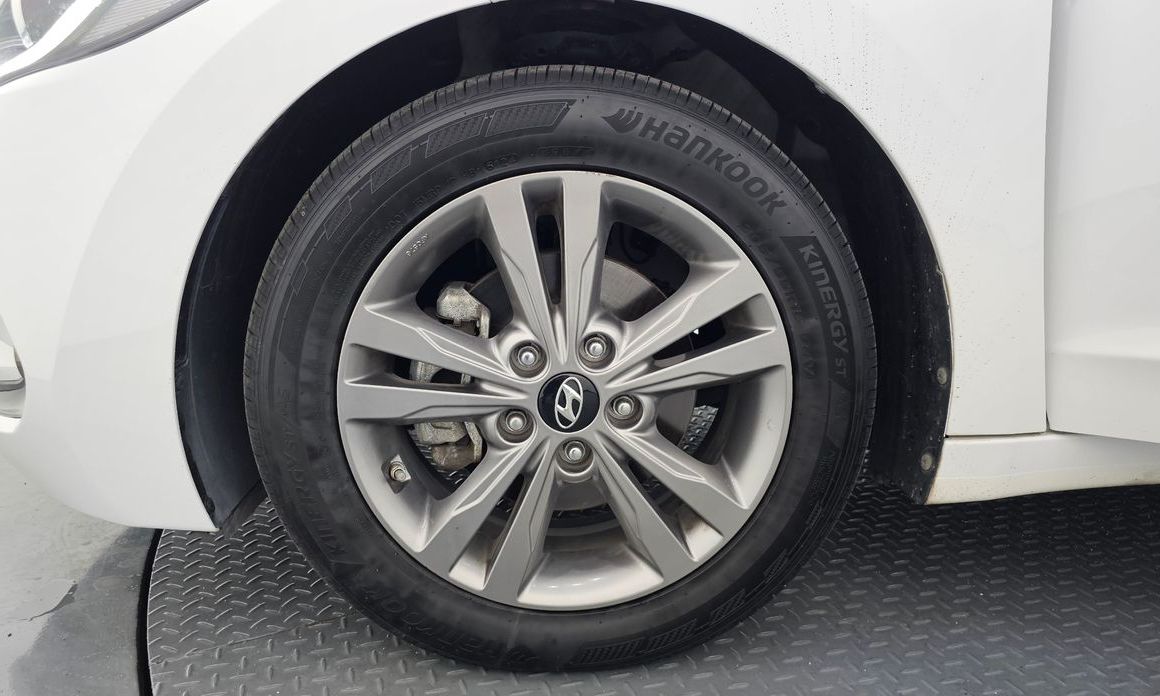 Hyundai AVANTE 2018