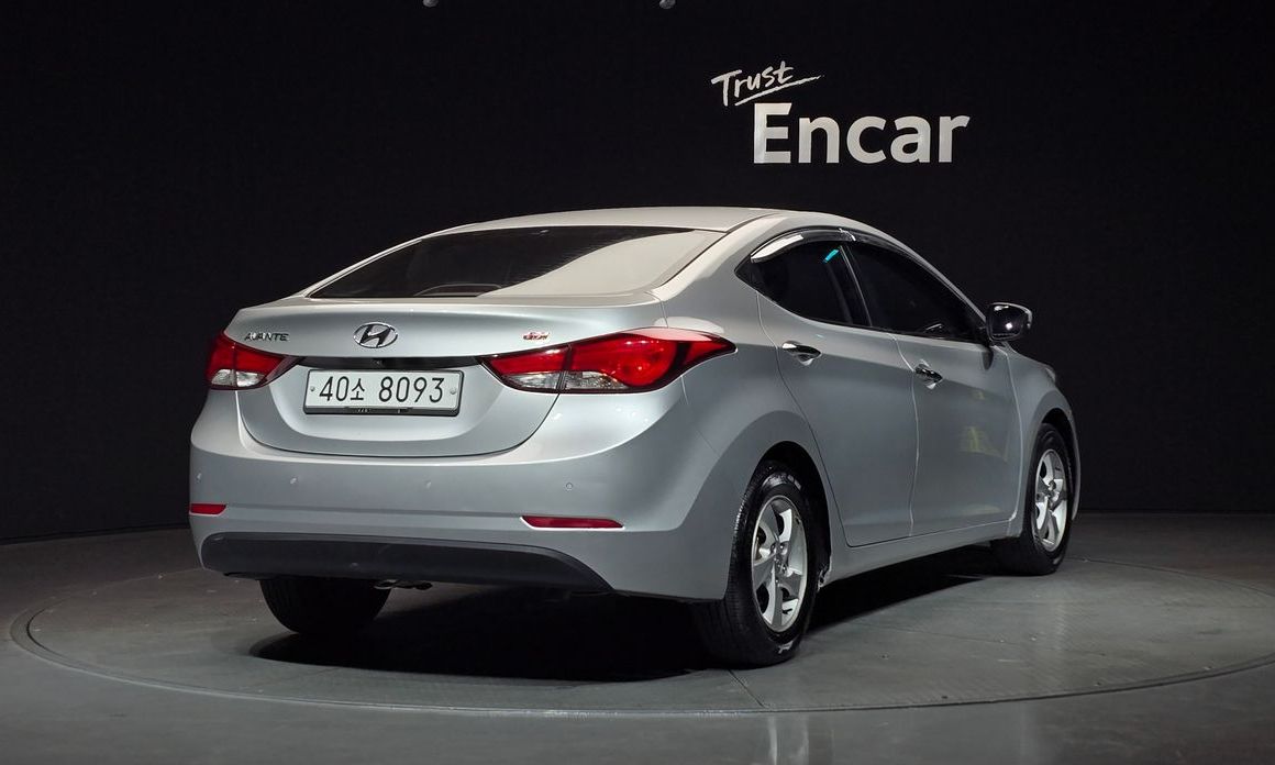 Hyundai AVANTE 2014