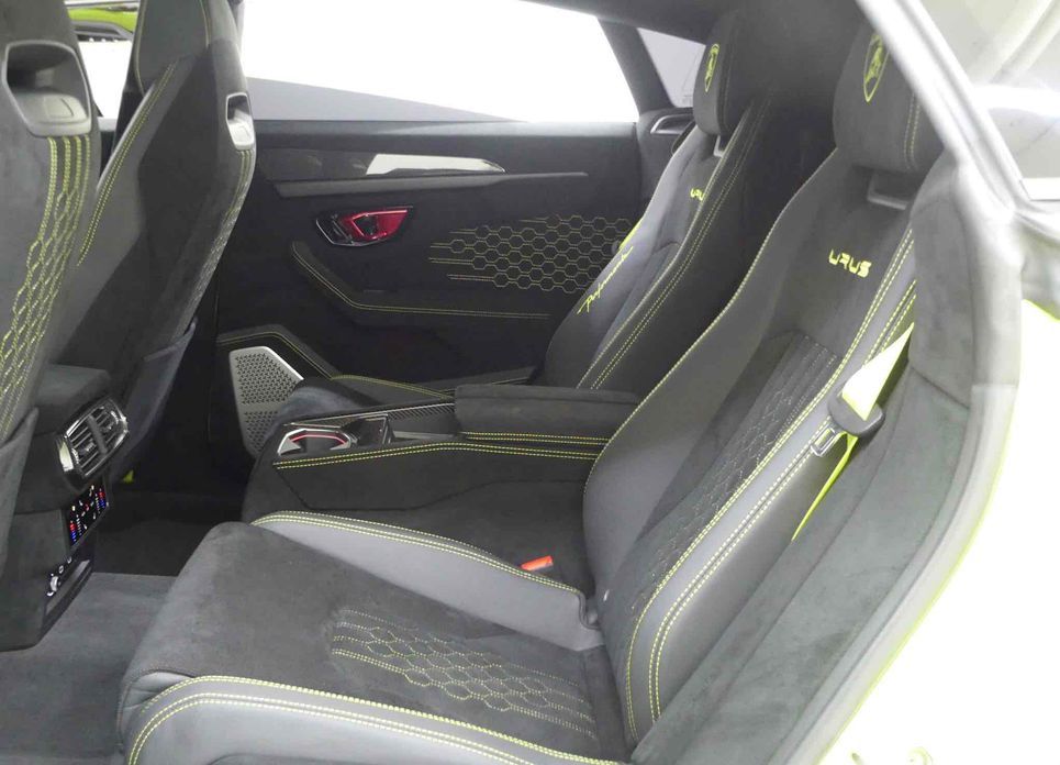 Lamborghini Urus 2024