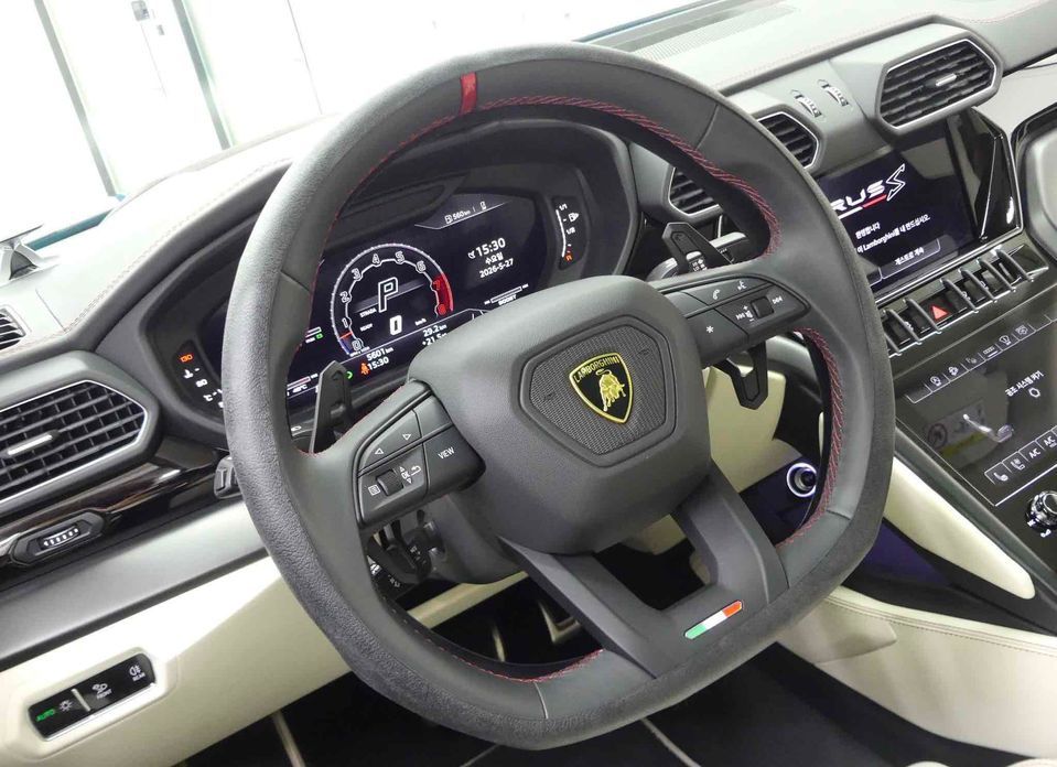 Lamborghini Urus 2023