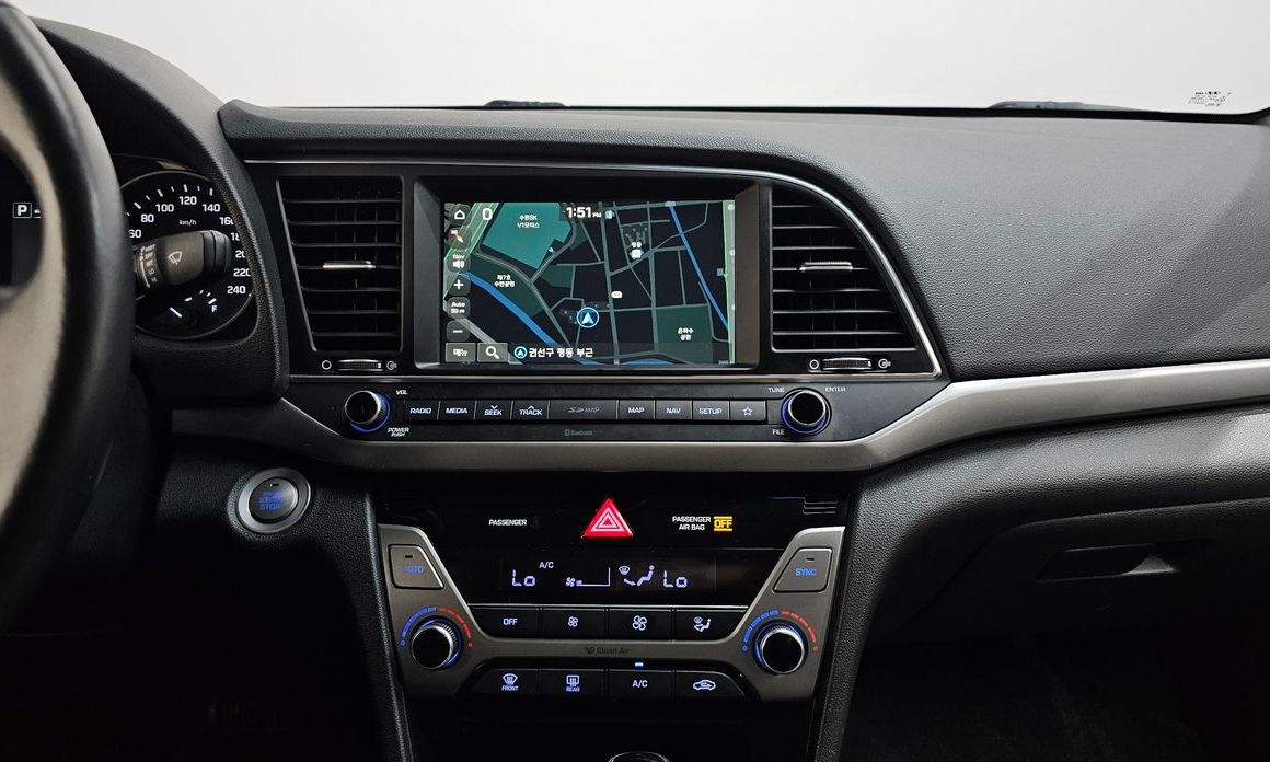 Hyundai AVANTE 2018