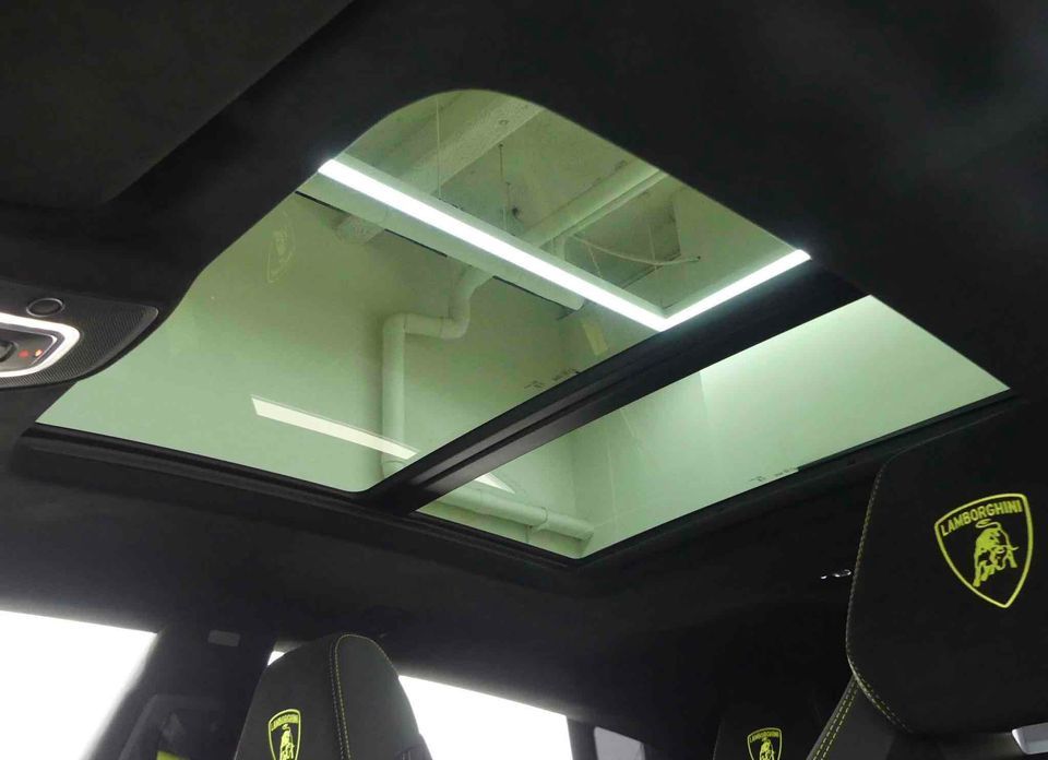Lamborghini Urus 2024