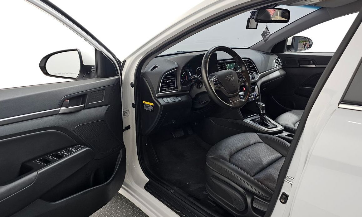 Hyundai AVANTE 2018