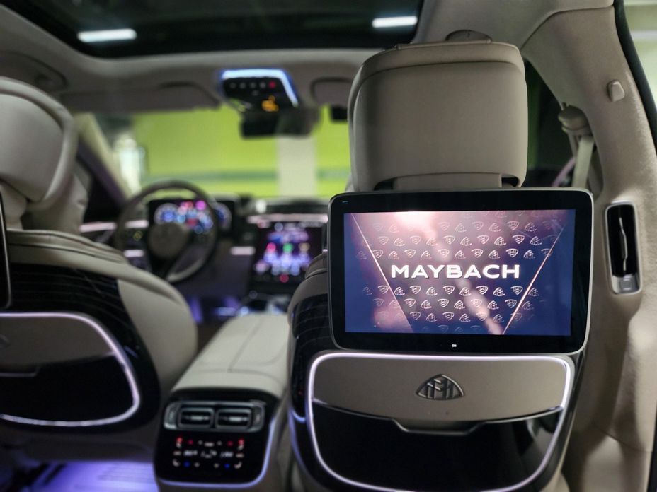 Mercedes-Benz S-Class 2024
