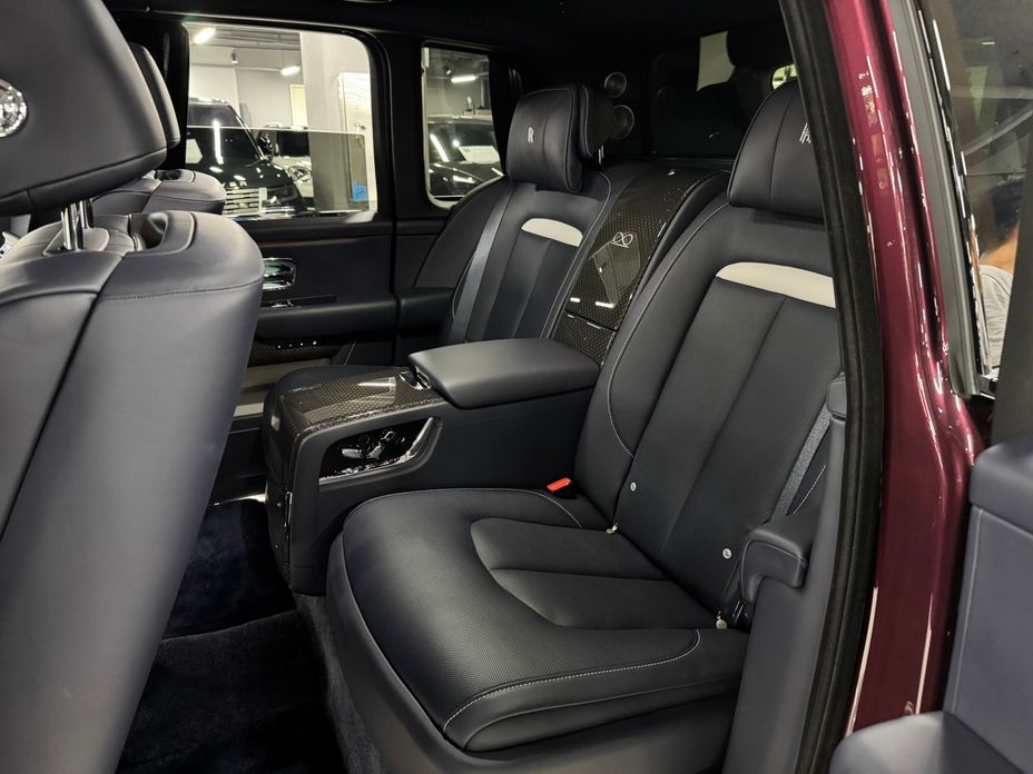 Rolls-Royce Cullinan 2025