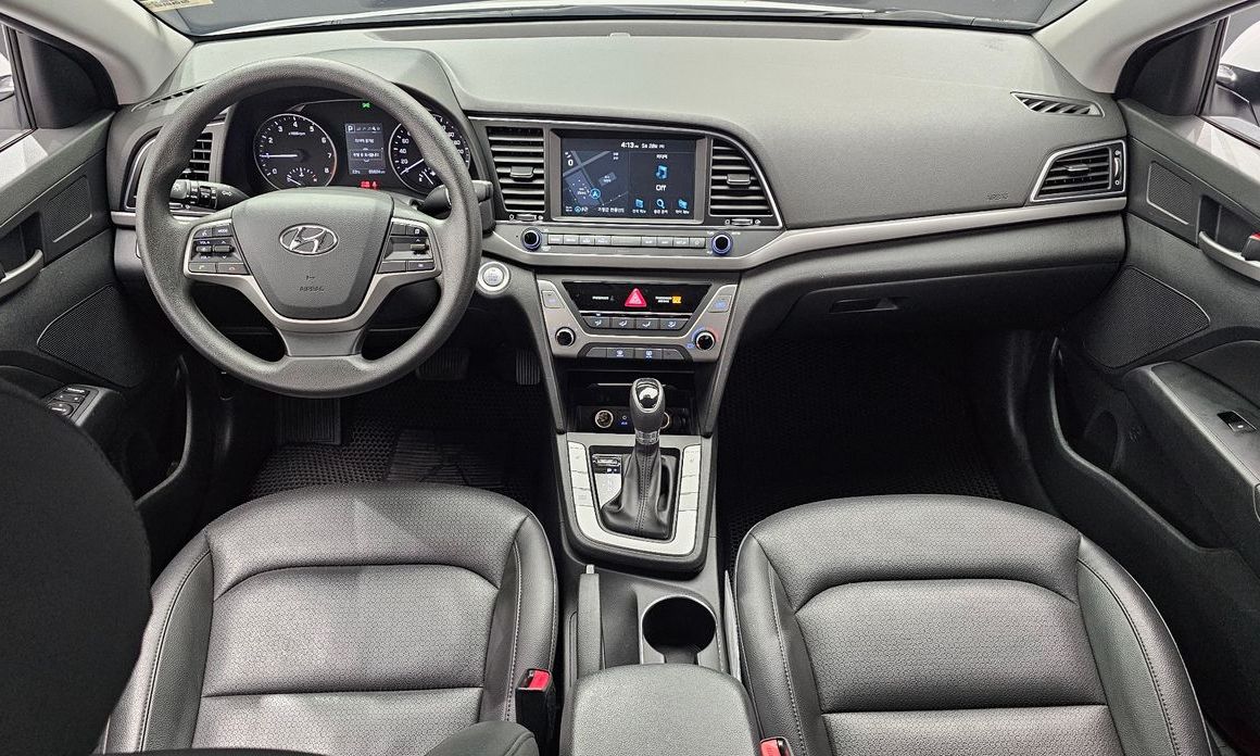 Hyundai AVANTE 2018