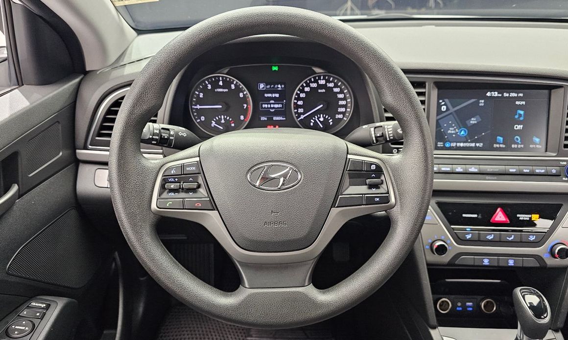 Hyundai AVANTE 2018