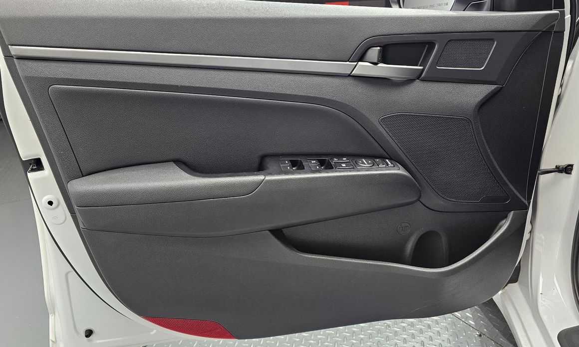 Hyundai AVANTE 2018