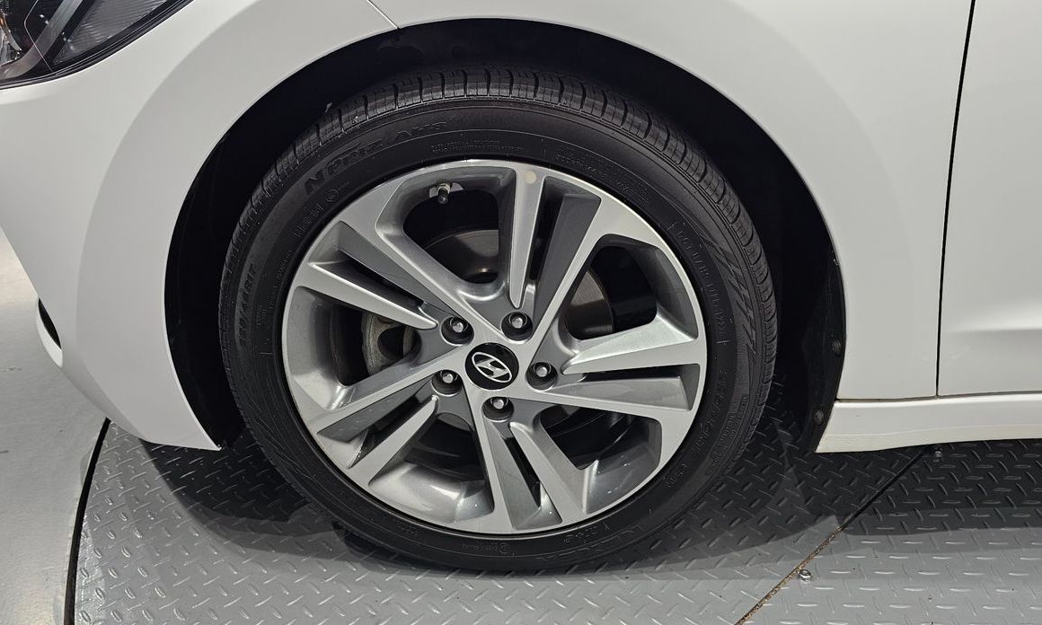 Hyundai AVANTE 2018