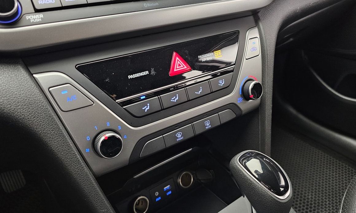 Hyundai AVANTE 2018