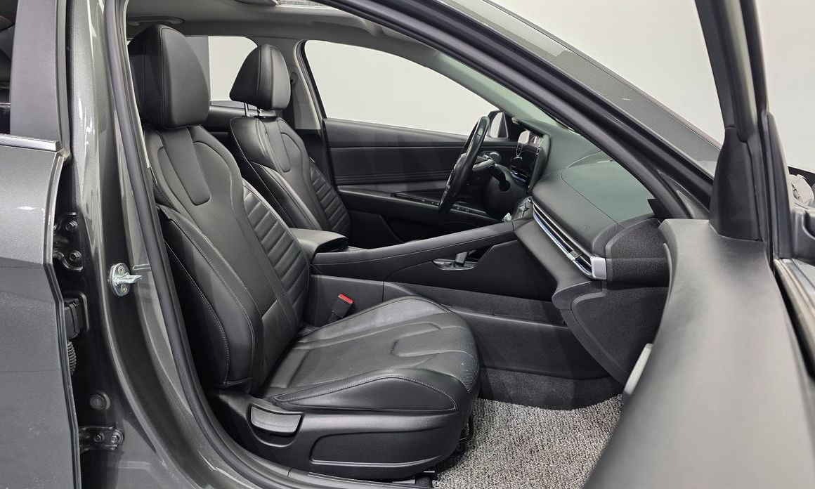 Hyundai AVANTE 2022