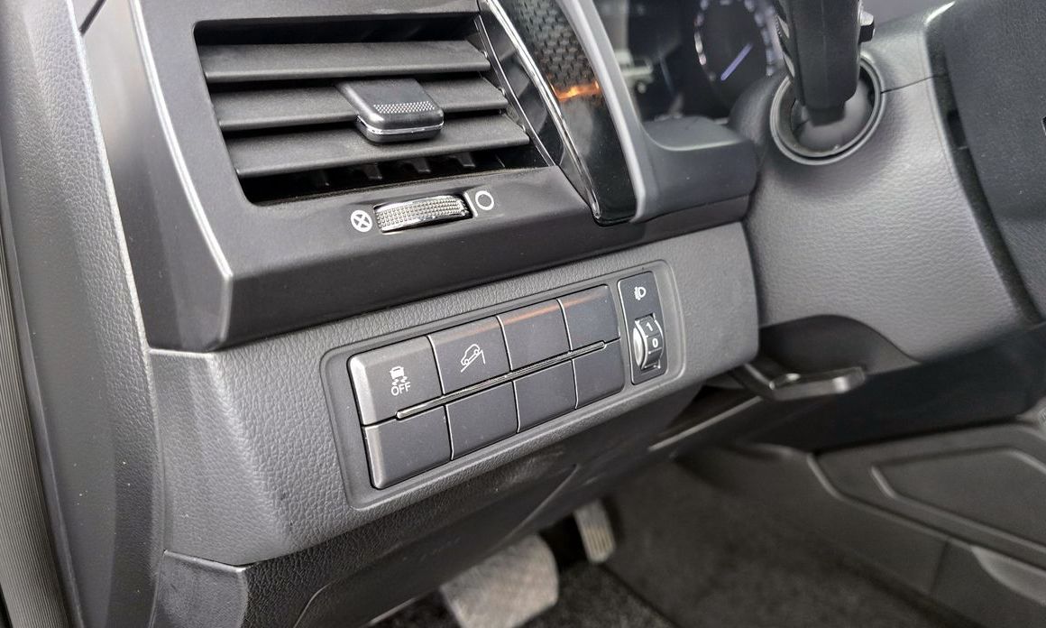 KG_Mobility_Ssangyong Rexton 2020