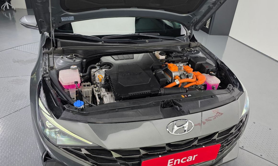 Hyundai AVANTE 2022
