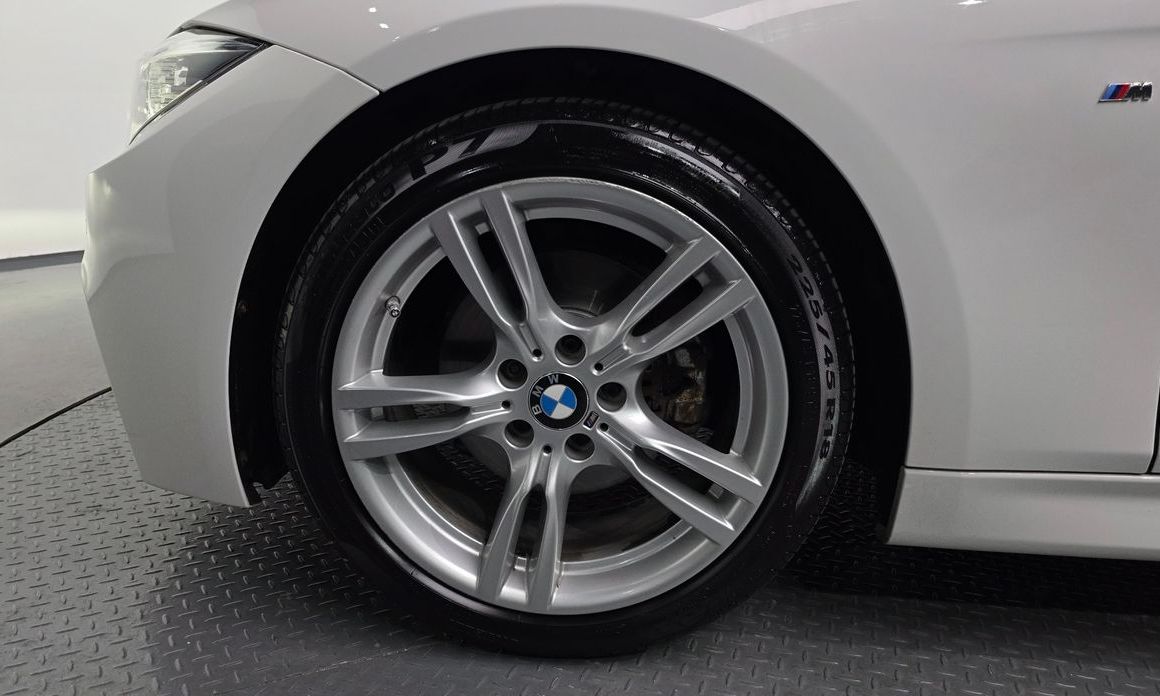 BMW 3-Series 2017