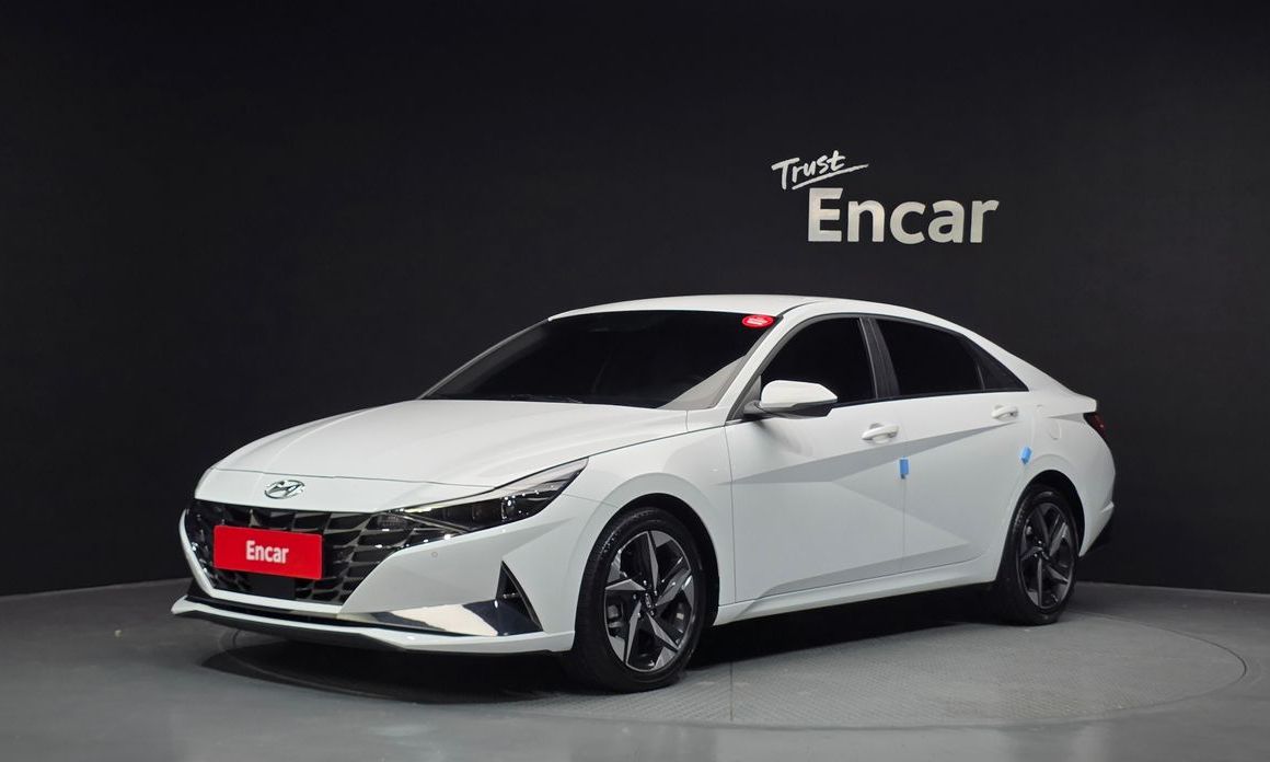 Hyundai AVANTE 2021
