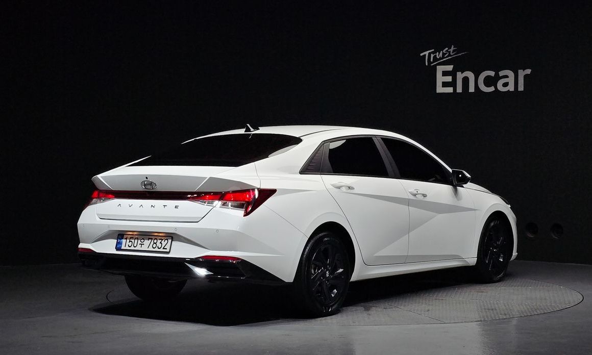Hyundai AVANTE 2023