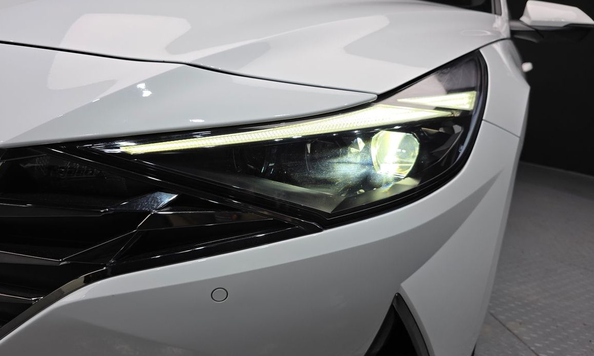 Hyundai AVANTE 2021