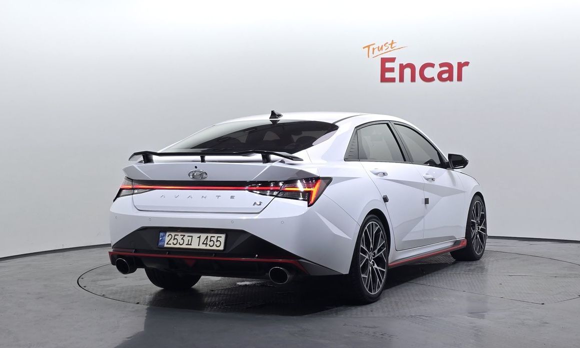 Hyundai AVANTE 2022