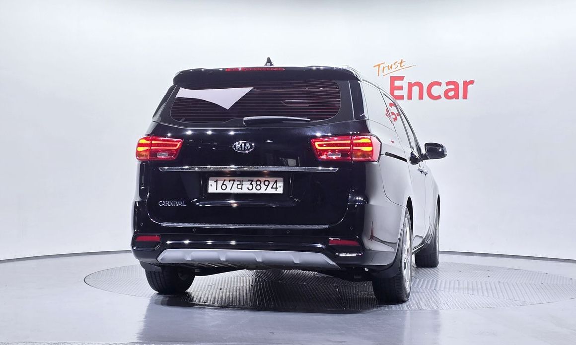 Kia Canival 2019