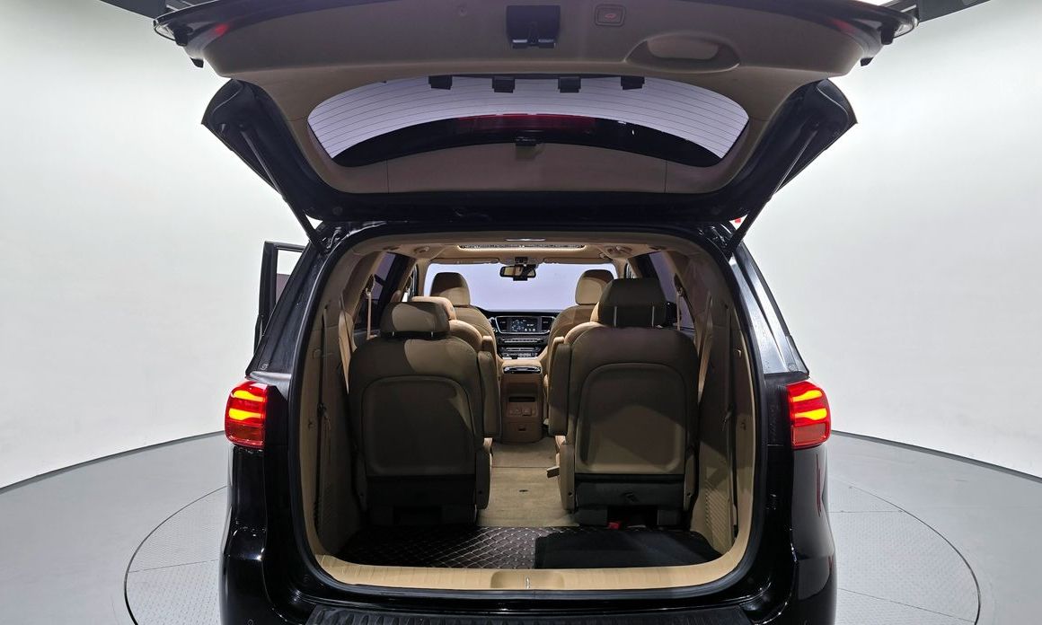 Kia Canival 2019