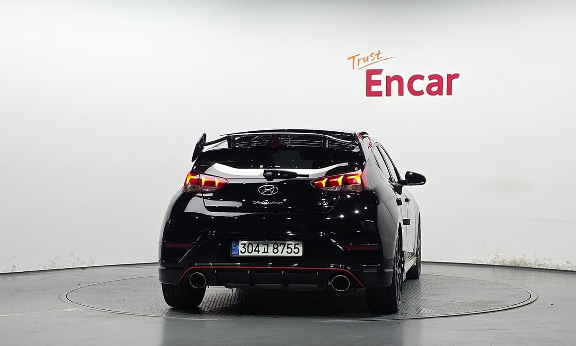 Hyundai Veloster 2021