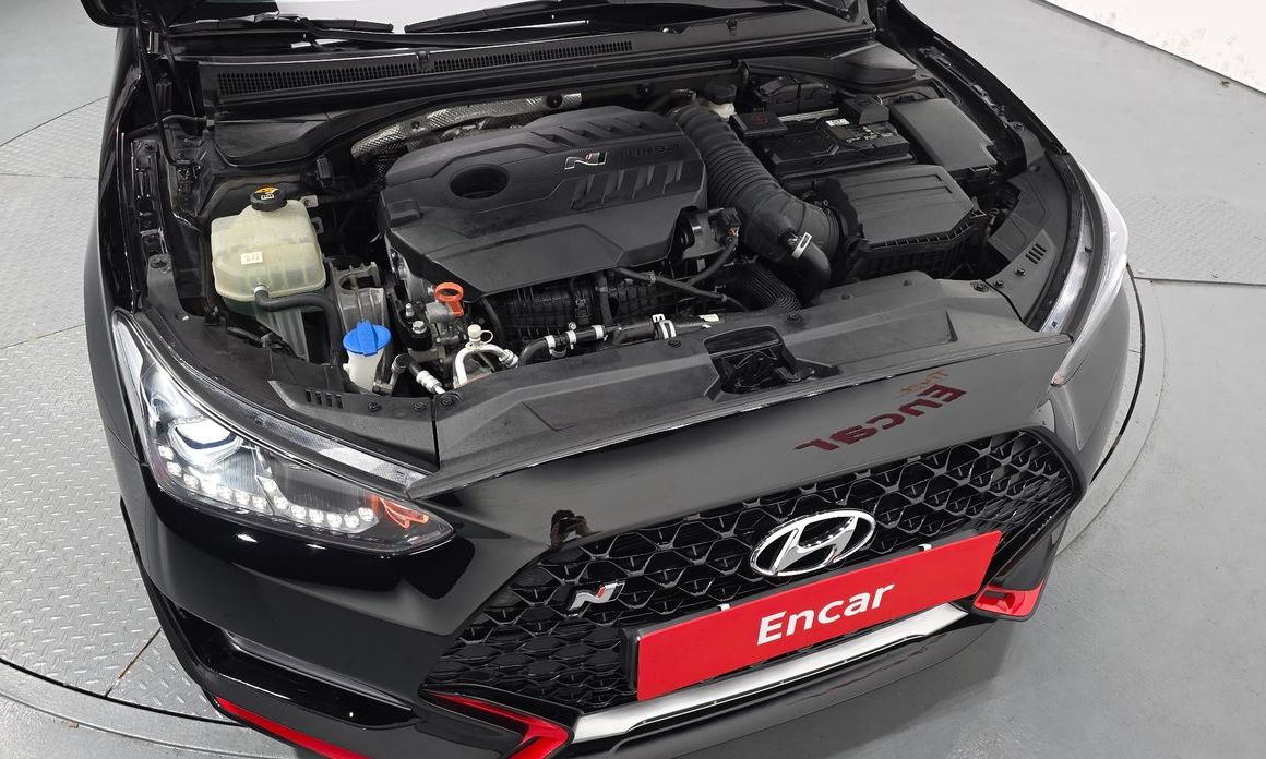 Hyundai Veloster 2021