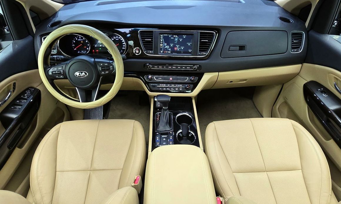 Kia Canival 2019