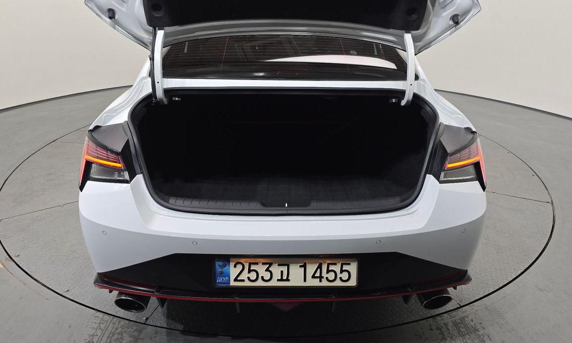 Hyundai AVANTE 2022