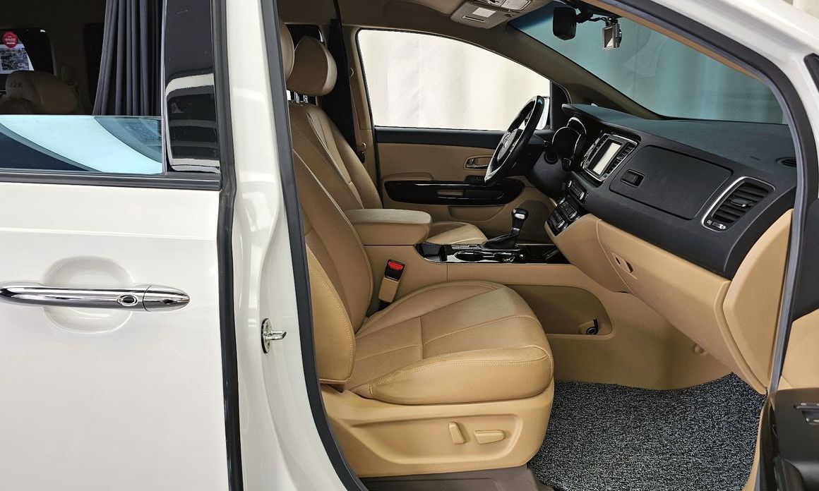Kia Canival 2019