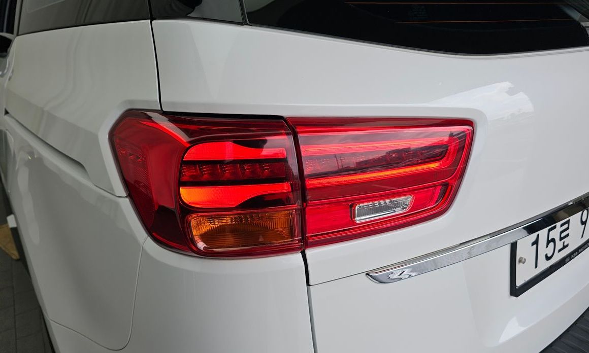 Kia Canival 2019
