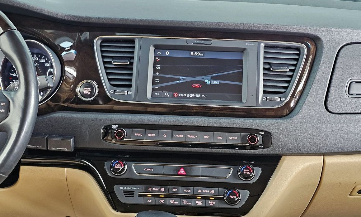 Kia Canival 2019