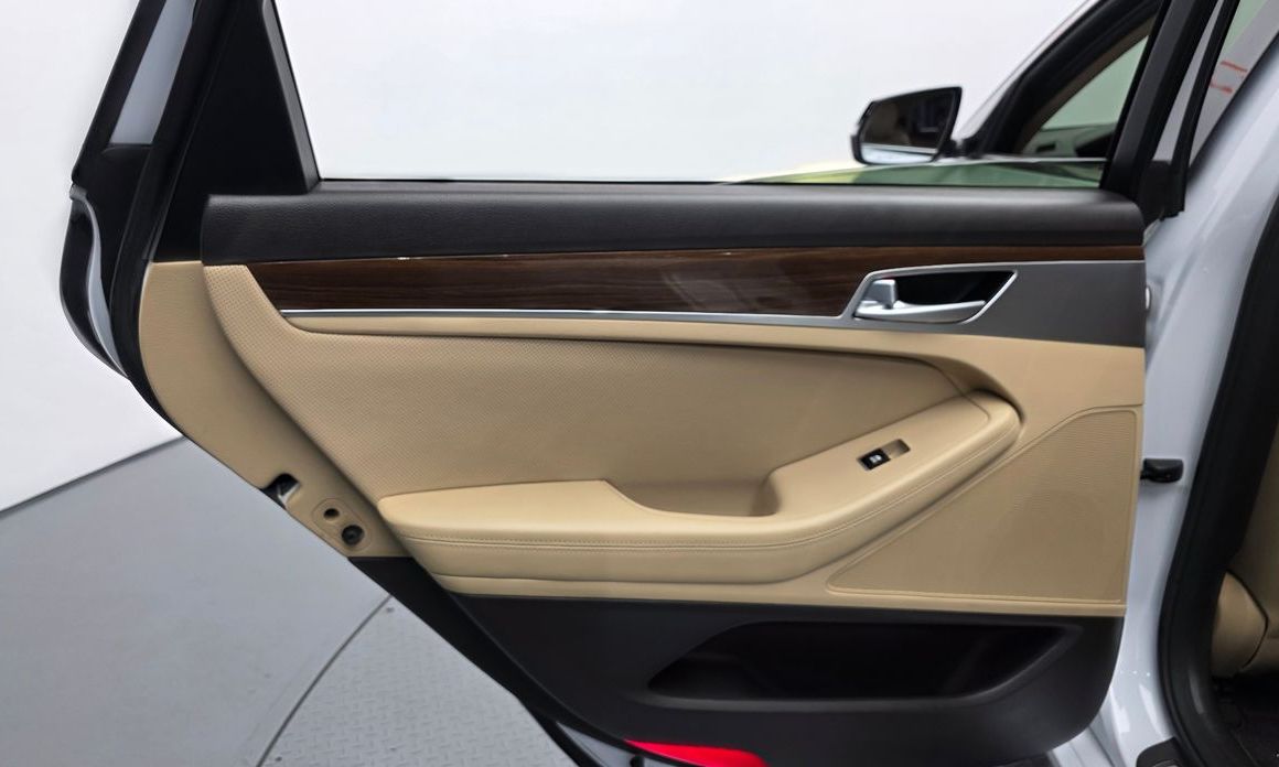 Genesis G80 2018