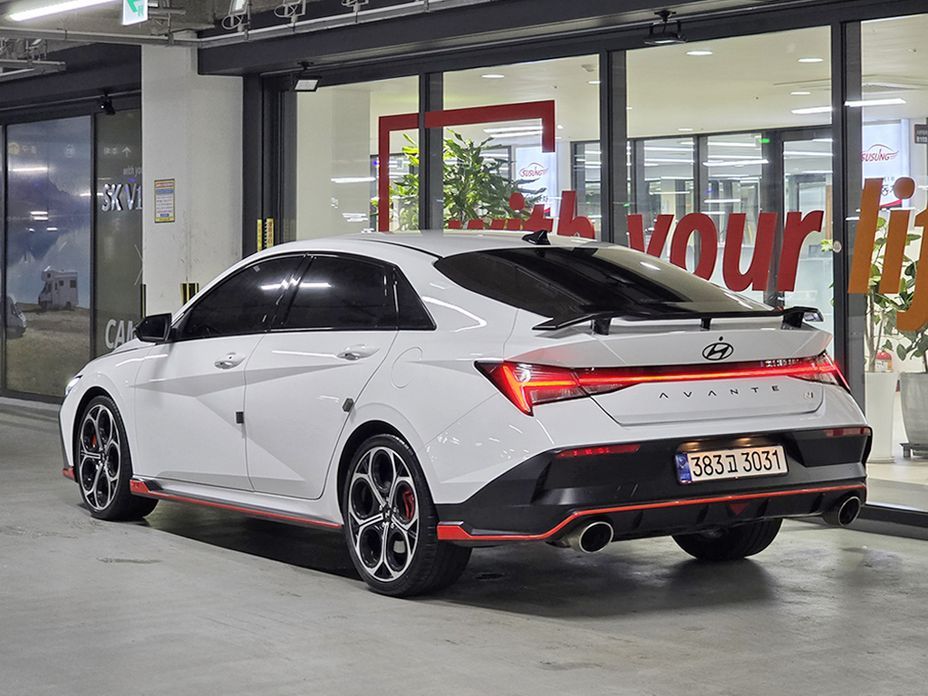 Hyundai AVANTE 2024