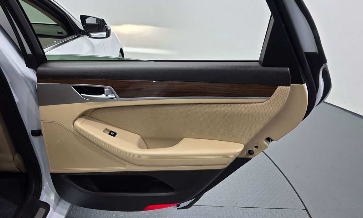 Genesis G80 2018