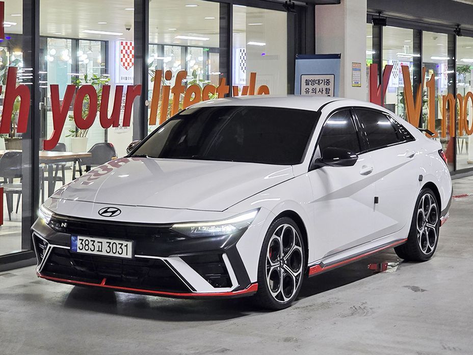 Hyundai AVANTE 2024