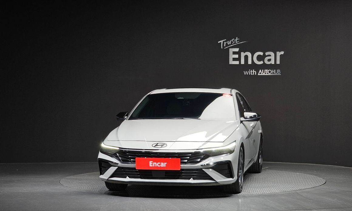 Hyundai AVANTE 2025