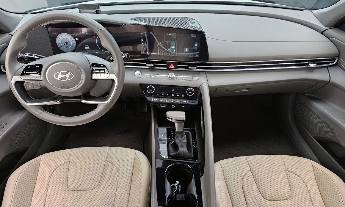 Hyundai AVANTE 2026