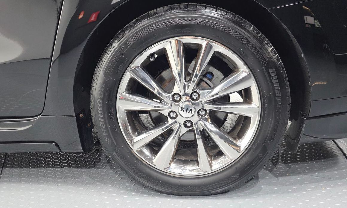 Kia Canival 2019
