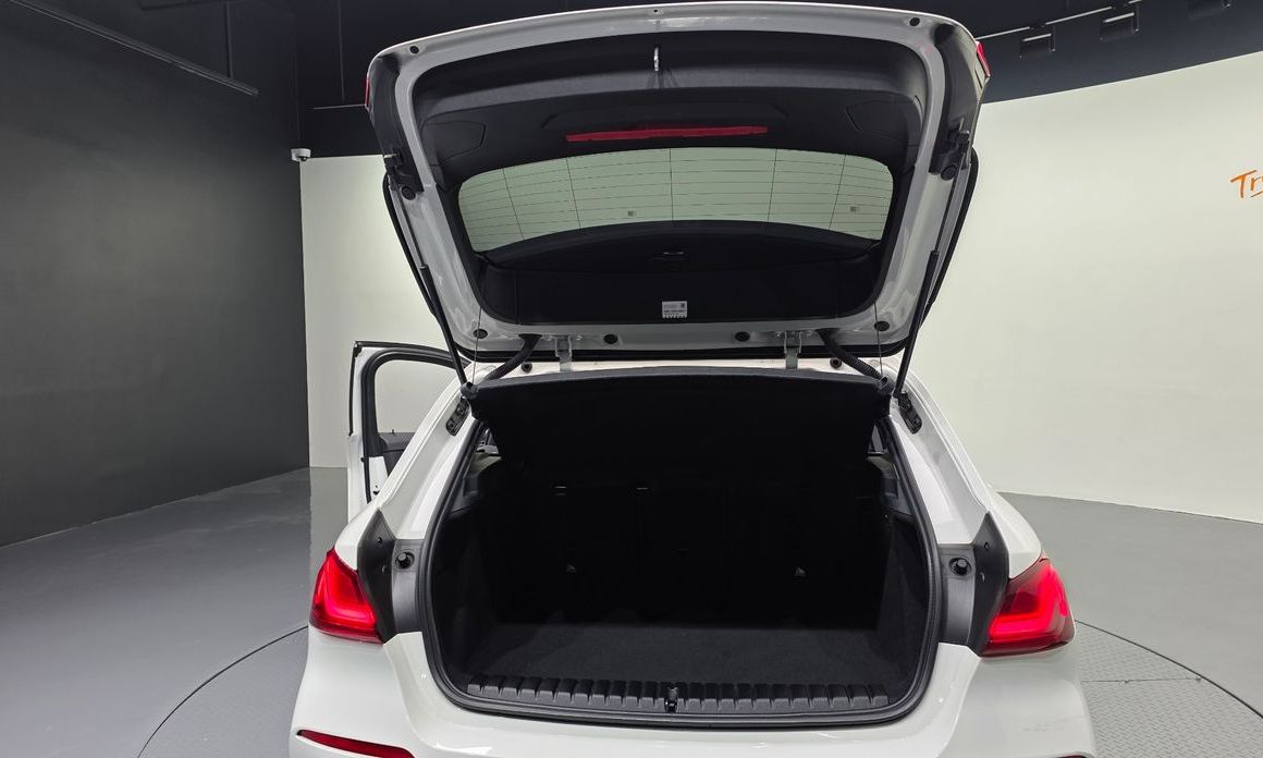 BMW 1-Series 2021