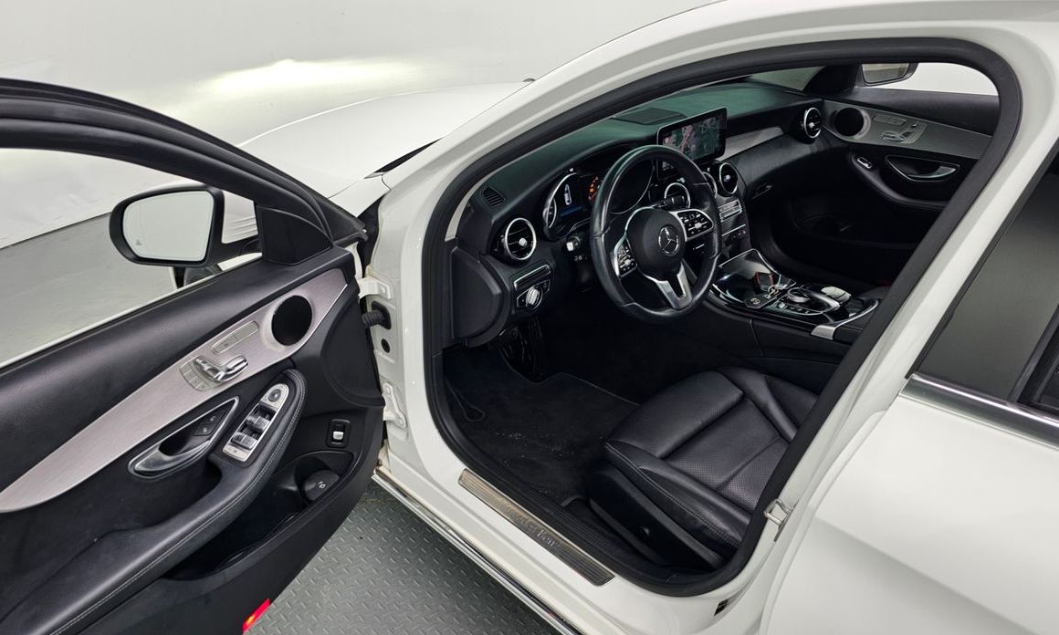 Mercedes-Benz C-Class 2020
