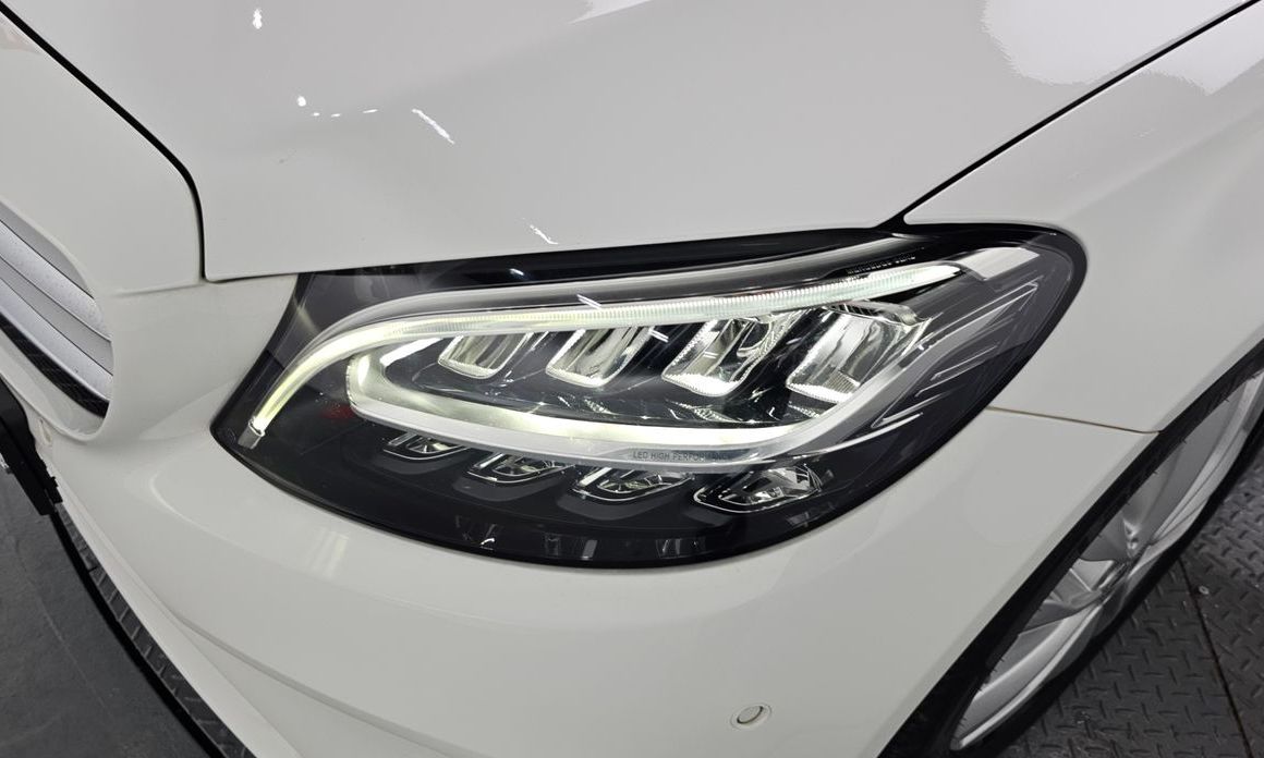 Mercedes-Benz C-Class 2020