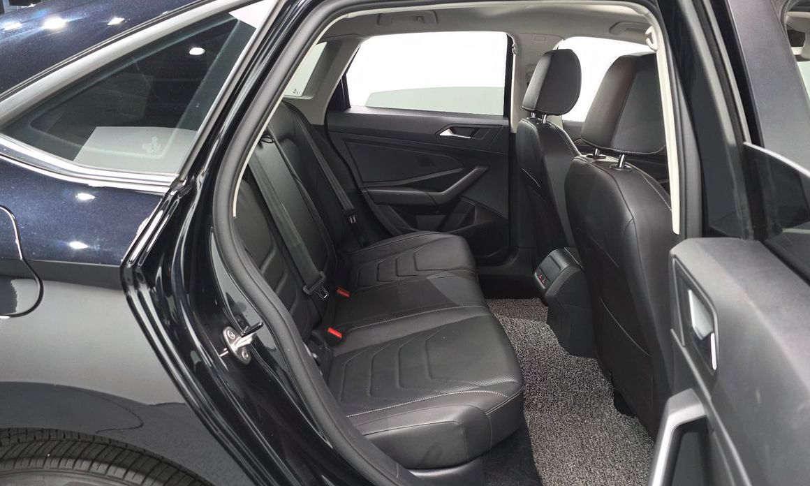 Volkswagen Jetta 2021