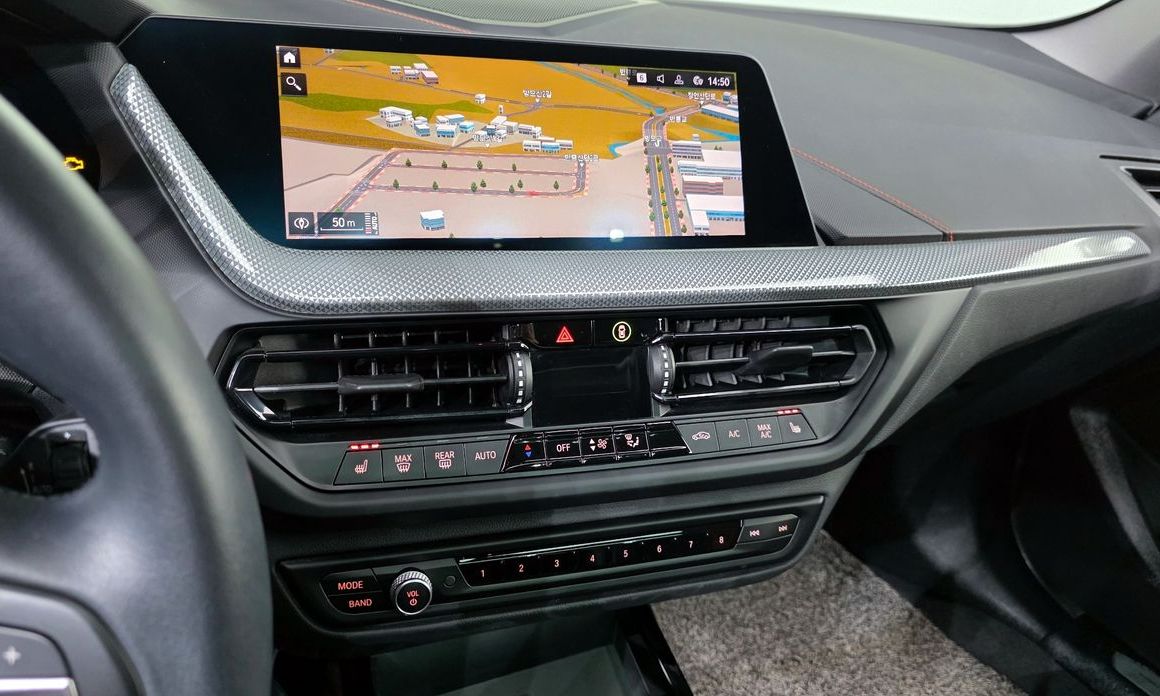 BMW 1-Series 2021
