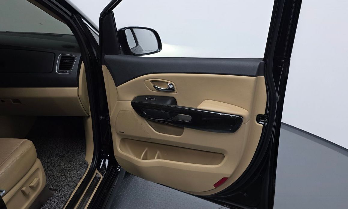 Kia Canival 2019