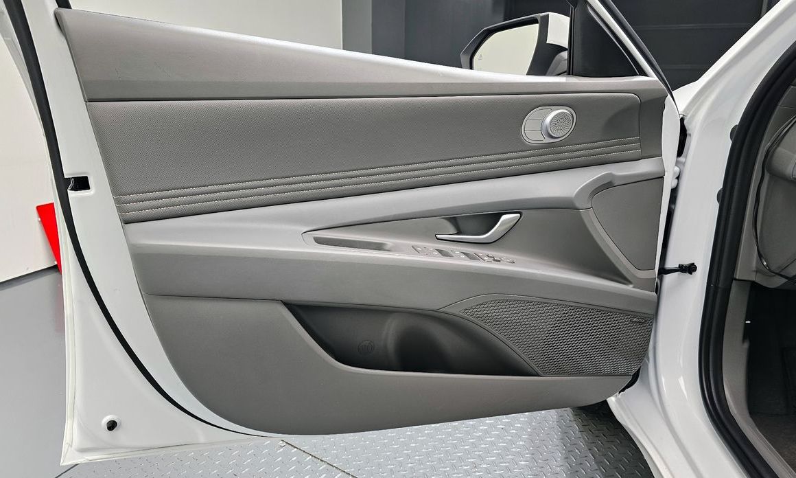 Hyundai AVANTE 2026