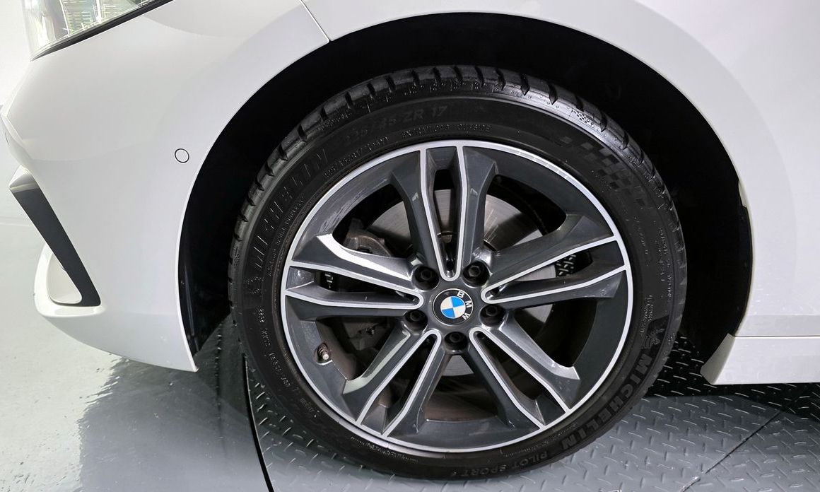 BMW 1-Series 2021