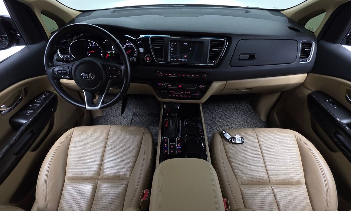 Kia Canival 2019