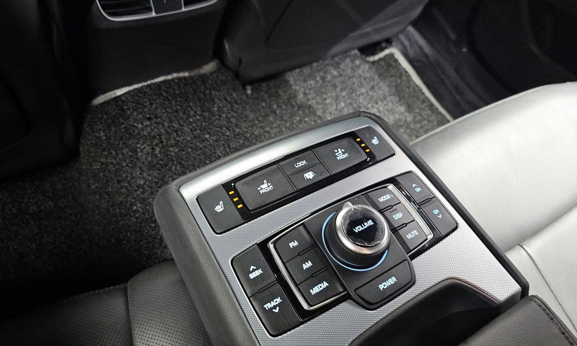 Genesis G80 2018